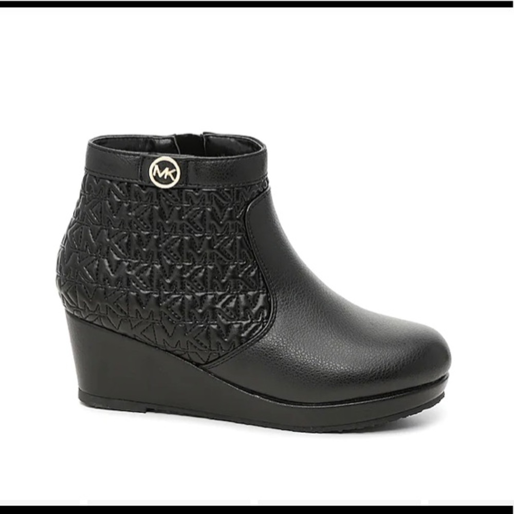 😻Michael Kors Cate Lisa Booties